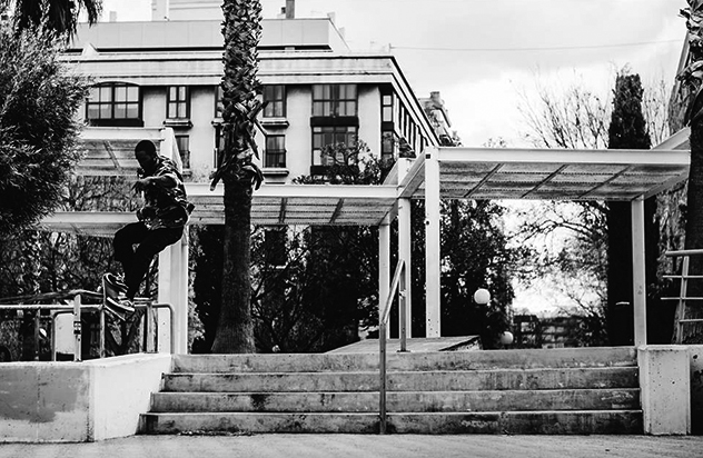 RIOT ON AN EMPTY STREET - Valencia Expo