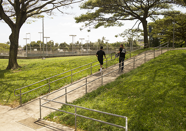 Nyjah se los deja en Hawaii
