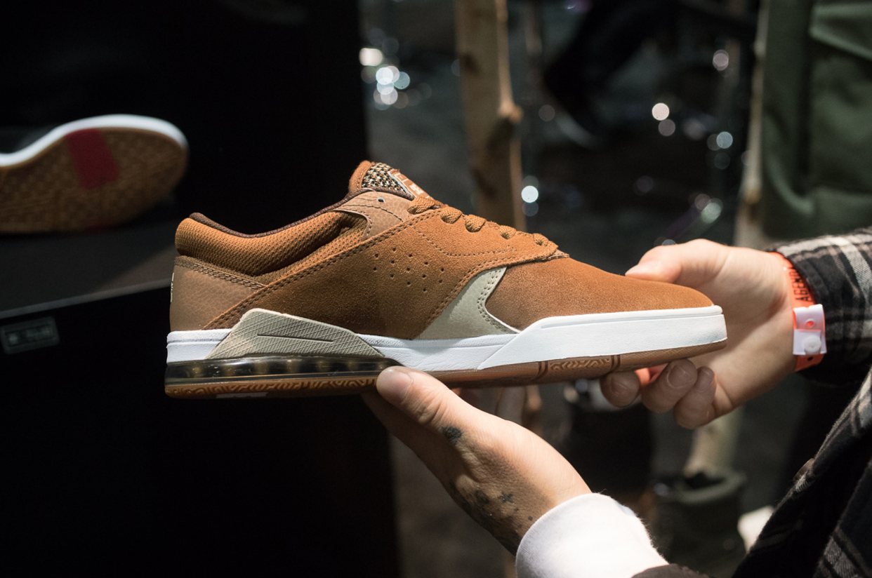 tiago lemos dc shoes pro model