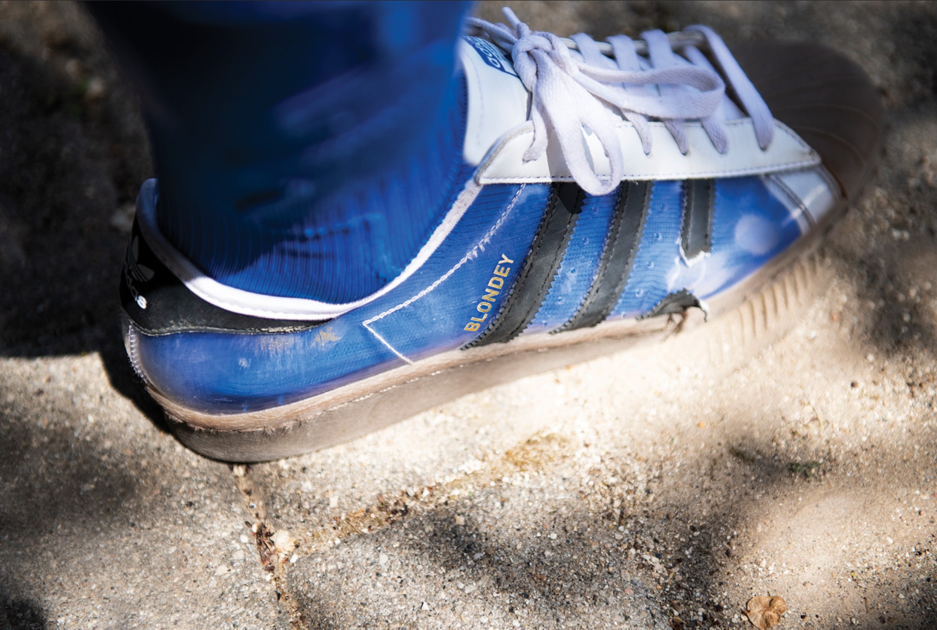 Blondey presenta sus adidas Superstar 80s con 'FREEDOM NINETEEN'