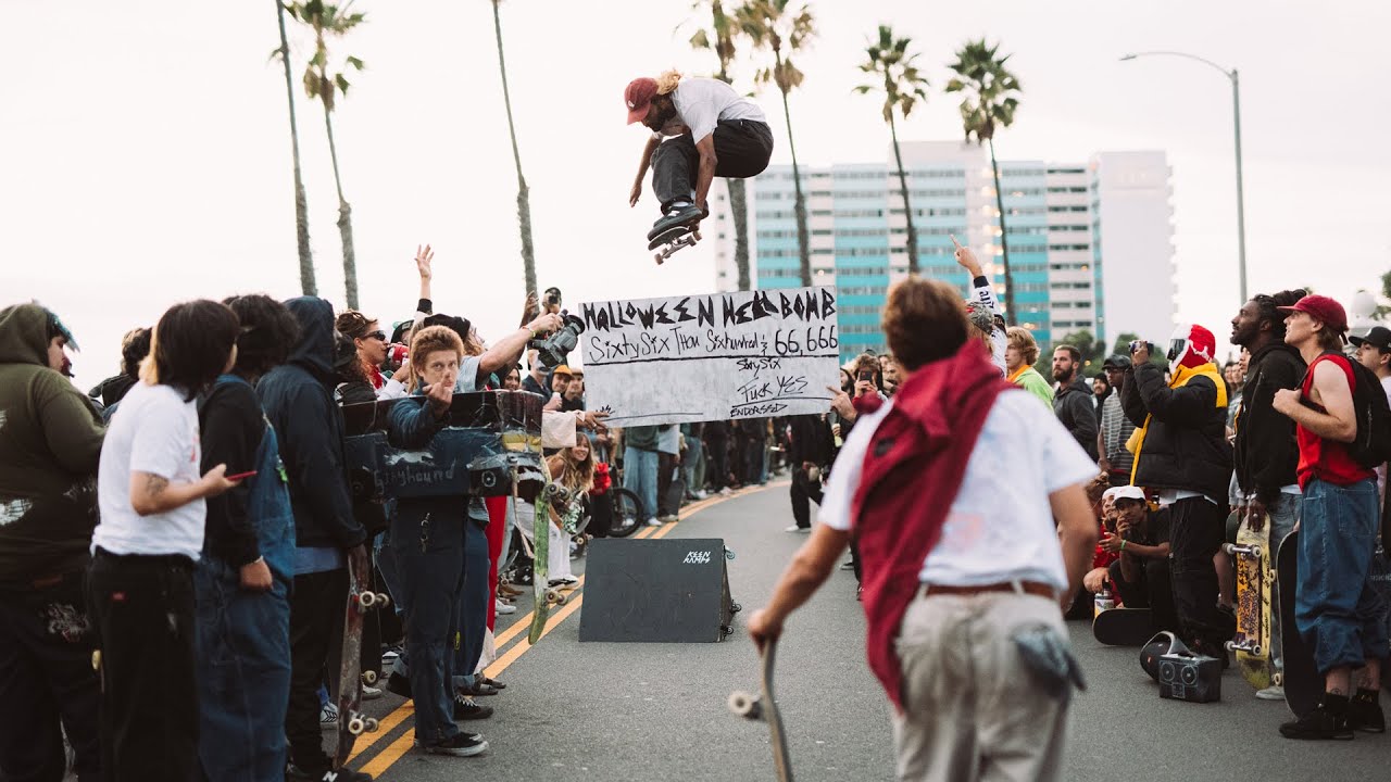 Halloween Skateboarding 2021