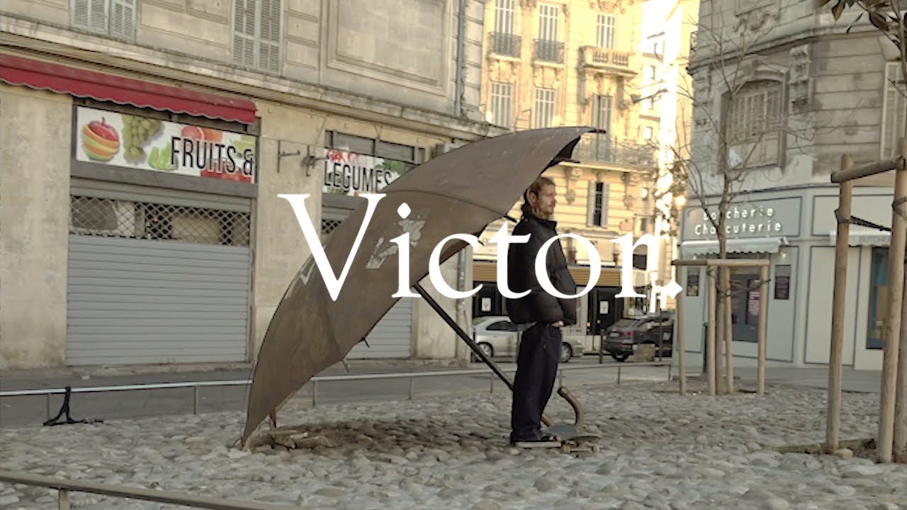 Hélas "Victor"