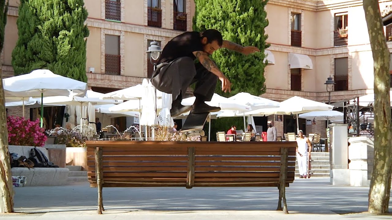 Sk8land Skateshop "VEINTE"