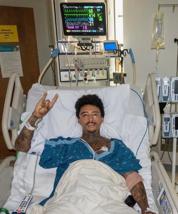 Nyjah Huston vuelve a caer duro: mandíbula, pómulo y riñón tocados