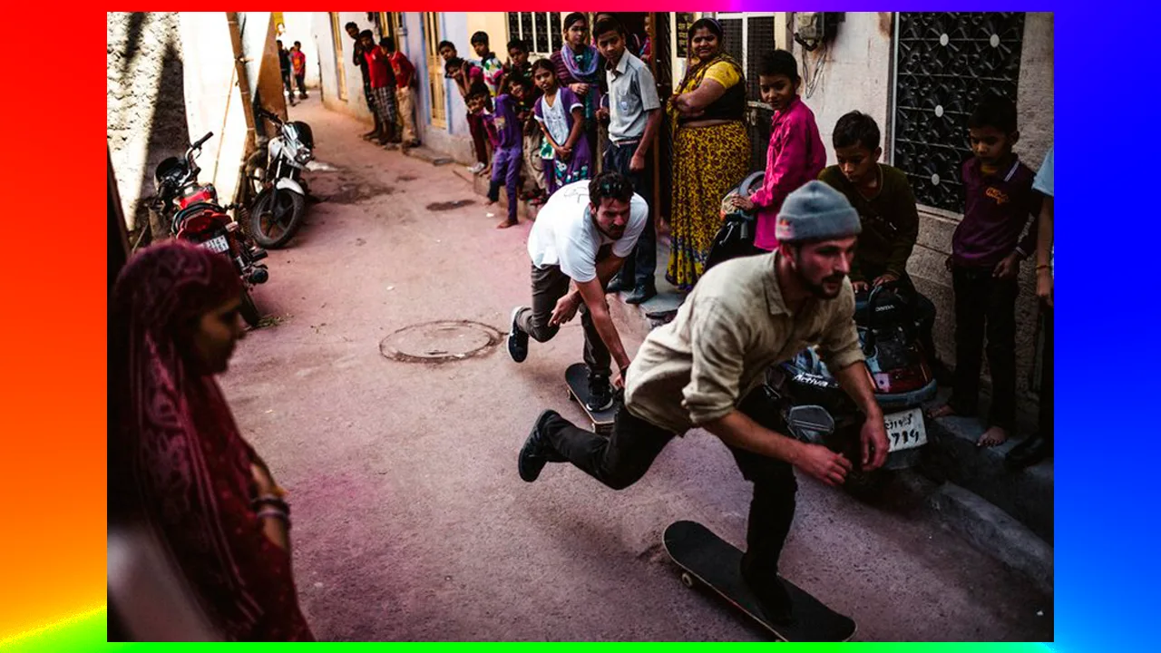 Red Bull patina India durante el festival 'Holi'