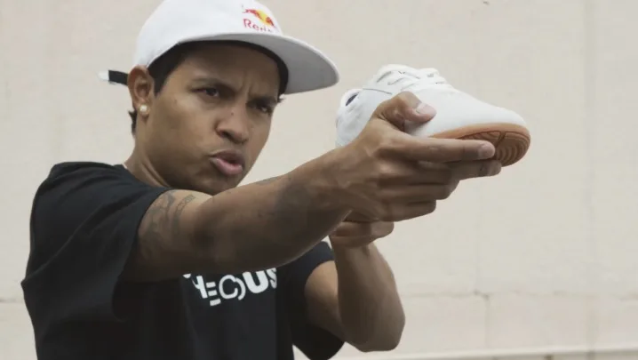 Felipe Gustavo: SS Flip Back Tail para anunciar su sorteo