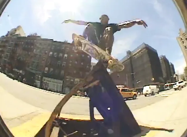 Ishod Wair in "Paych" Part