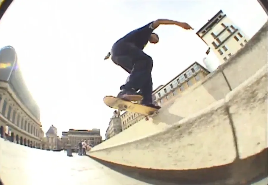 Behind the French Fred Scenes: JB Gillet