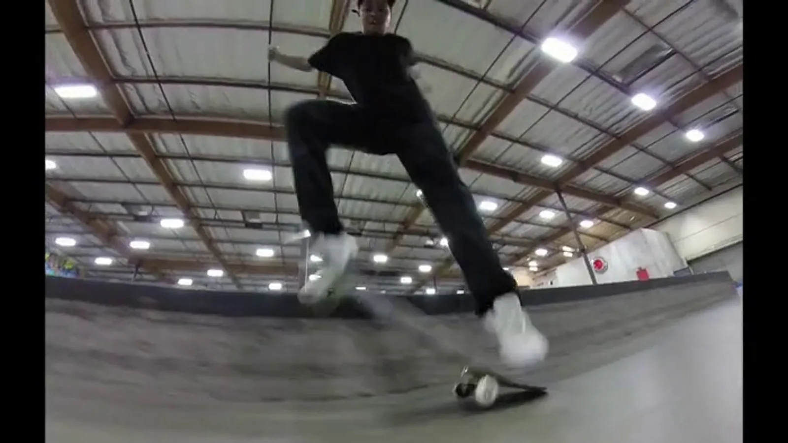 Flip In: Felipe Gustavo