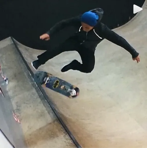 Daewon Song: Blunt to 360 double flip