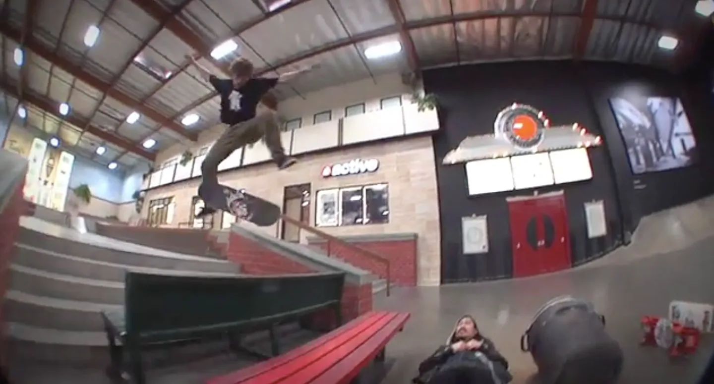 El tresflip más largo de Chris Joslin en The Berrics