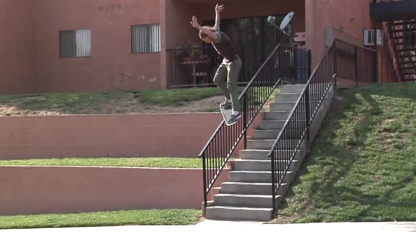 KR3W Killers - Joey Ragali