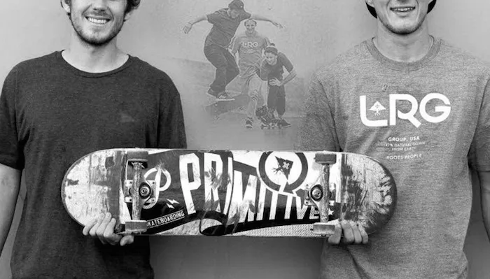 2 skaters y 1 tabla: Trent McClung y Carlos Ribeiro