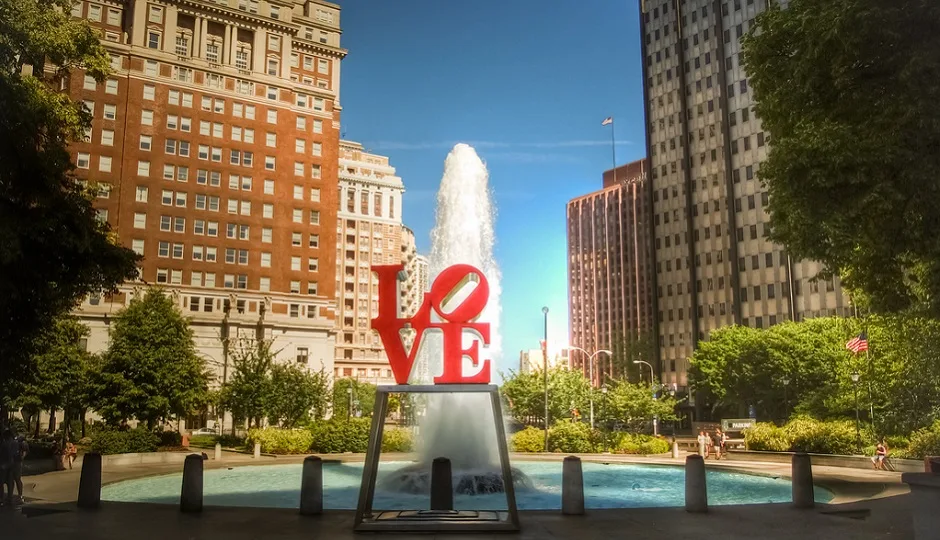 Patinar en LOVE Park vuelve a ser ilegal