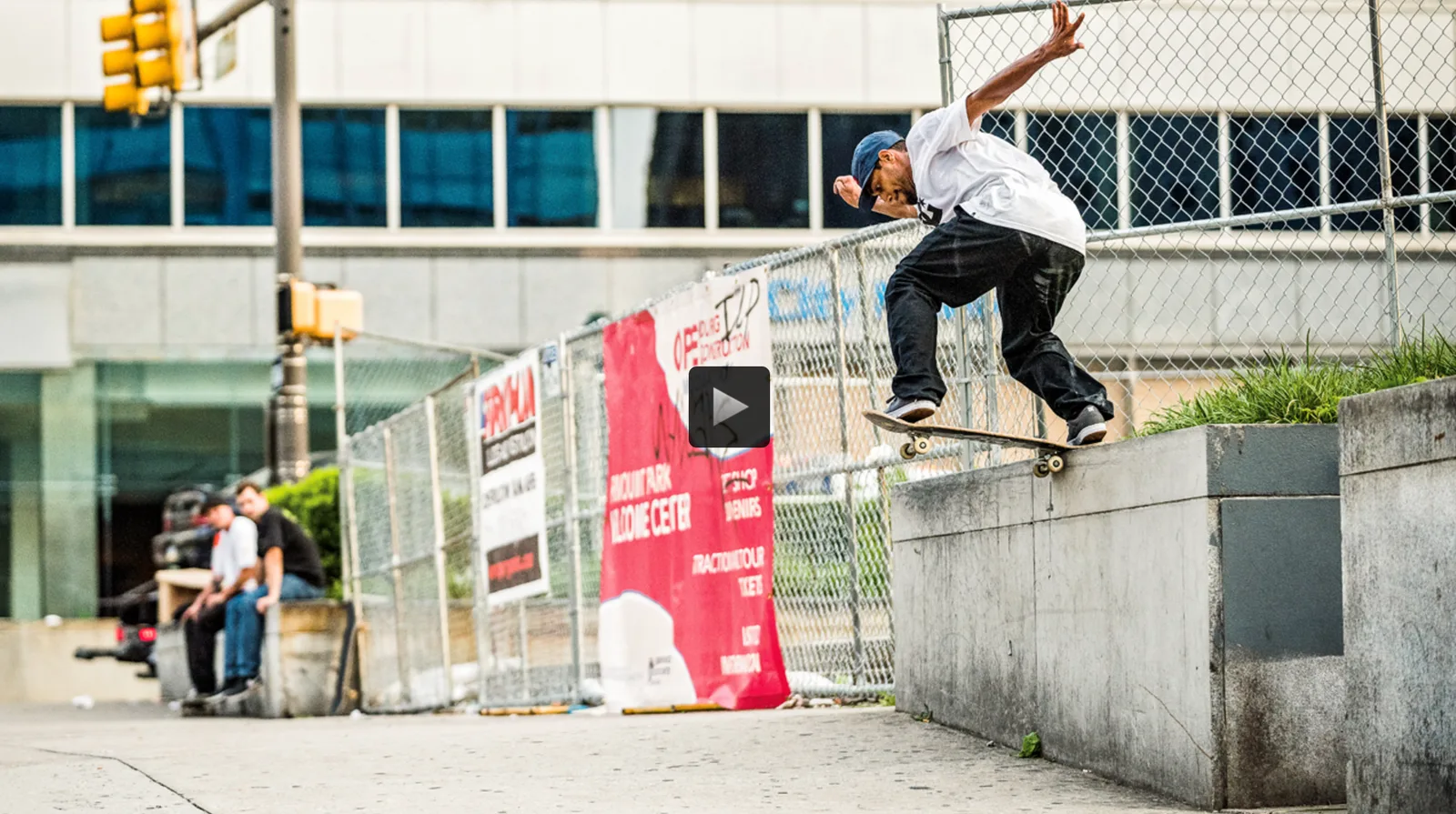 Tiago Lemos: Press Play