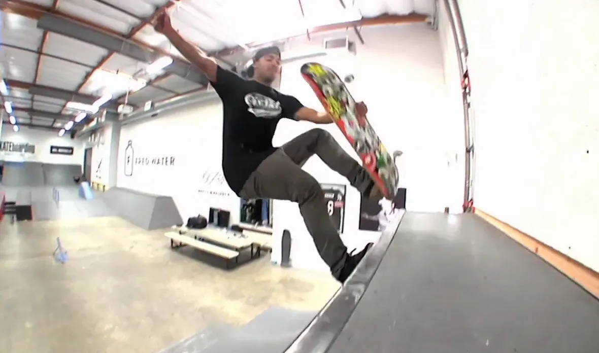 12 Pack: Kelvin Hoefler