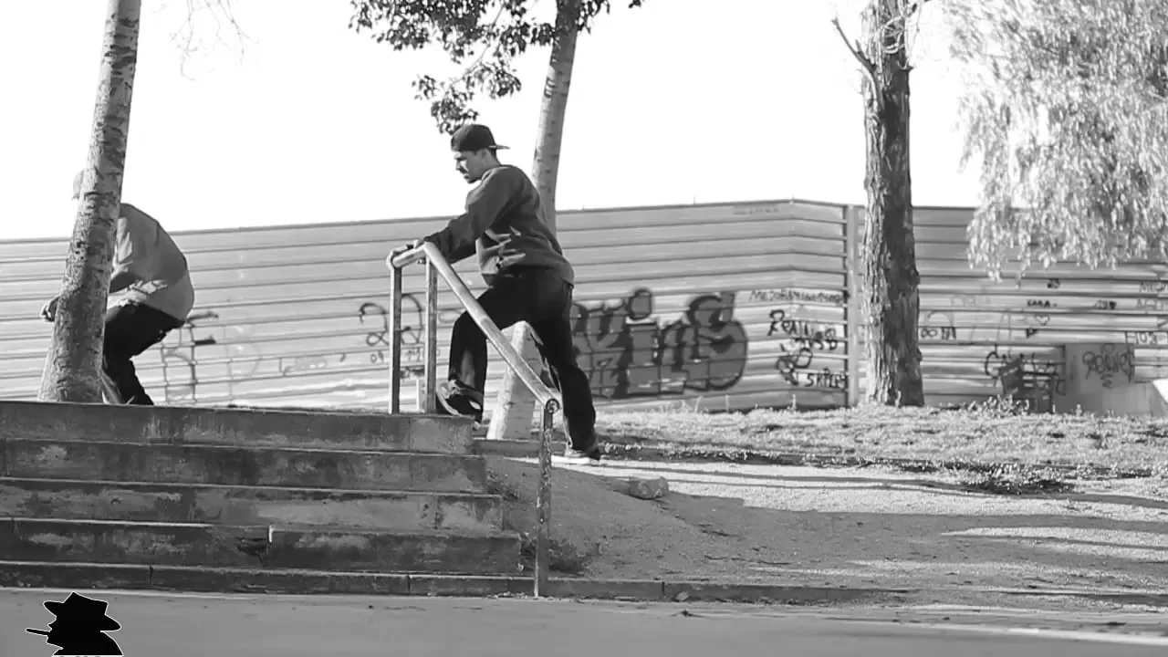 DEALER: 'Friends on the Hustle' (El vídeo)