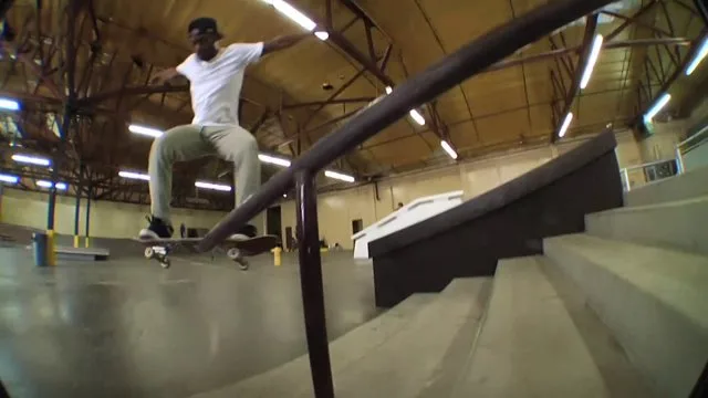 HOUSE OF HAMMERS PRESENTS : SERRATED GNARLINESS - VOL 2